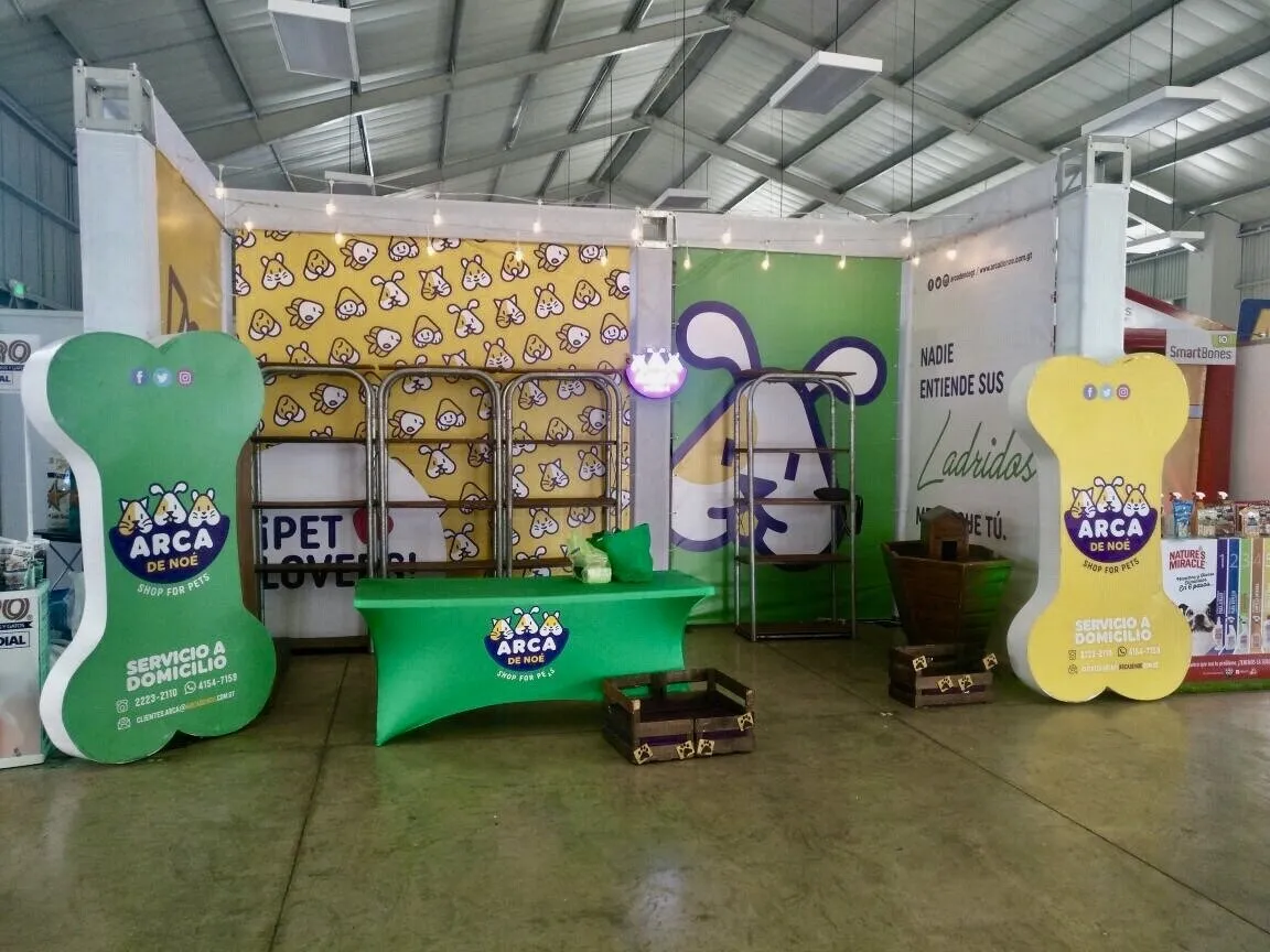 Diseño y montaje de stand para Arca de Noé