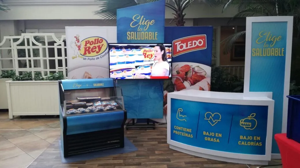 Diseño y montaje de stand para Pollo Rey Guatemala